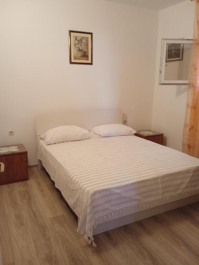 Apartman Karlo ルカバックス エクステリア 写真