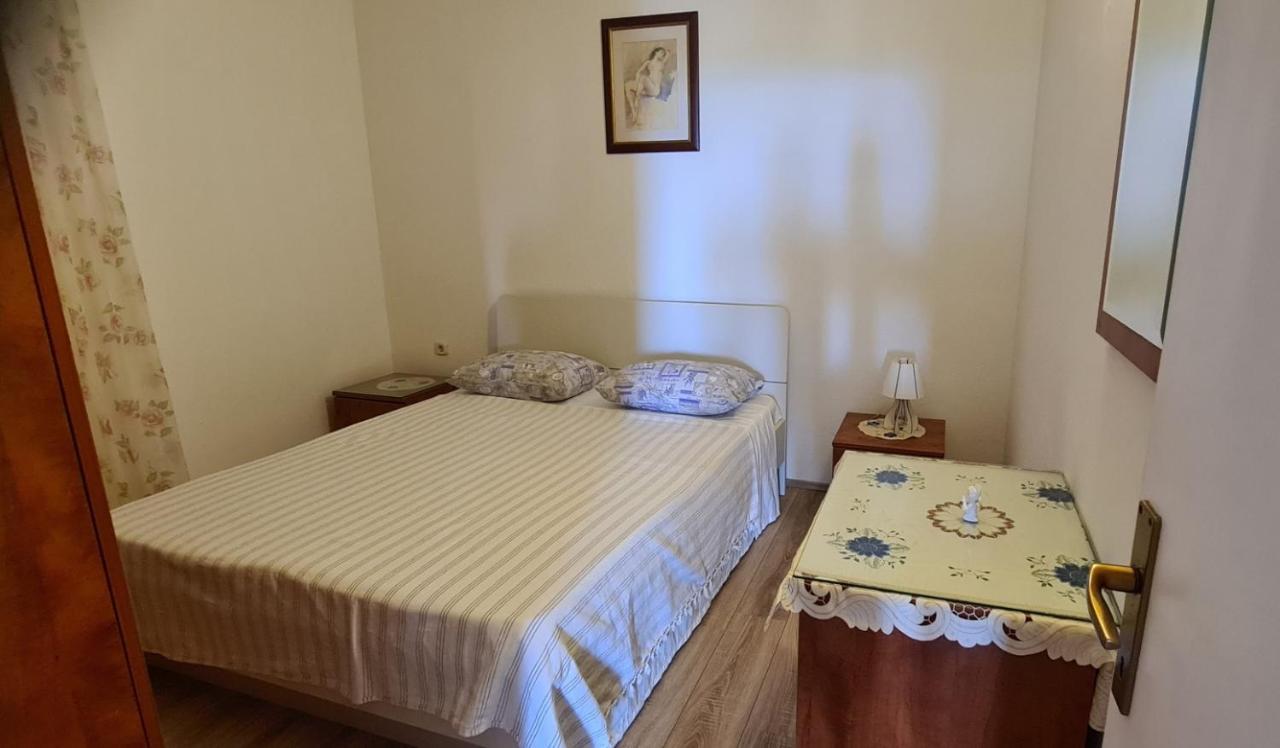 Apartman Karlo ルカバックス エクステリア 写真